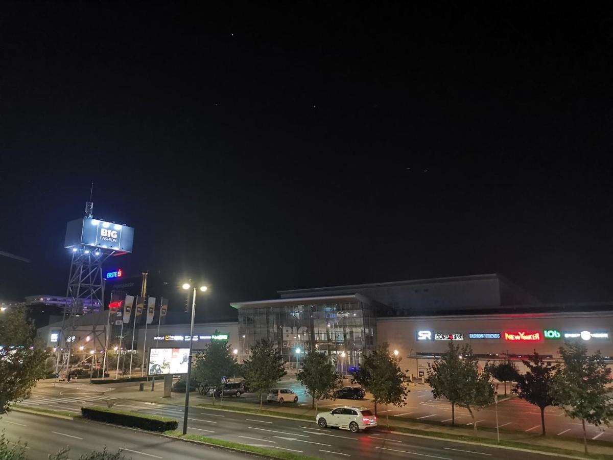 Delta Apartman Podgorica Esterno foto