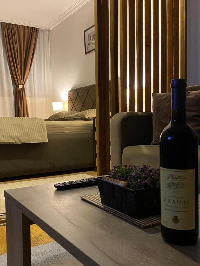 Delta Apartman Podgorica Esterno foto